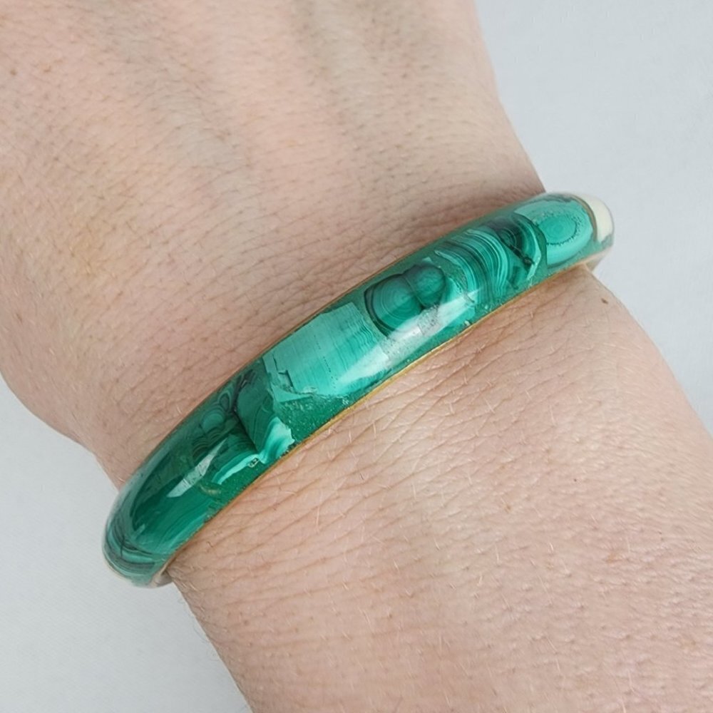 Green Natural Stone Bangle Bracelet